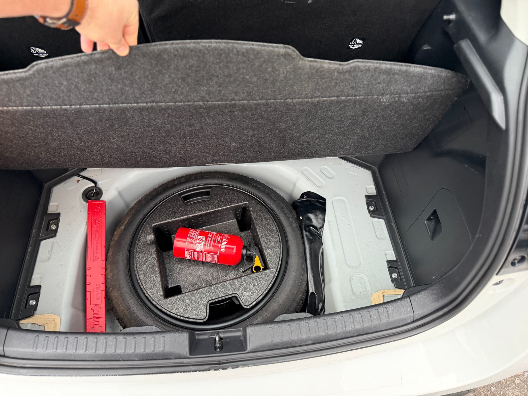 Toyota Yaris WE6U258 15/16