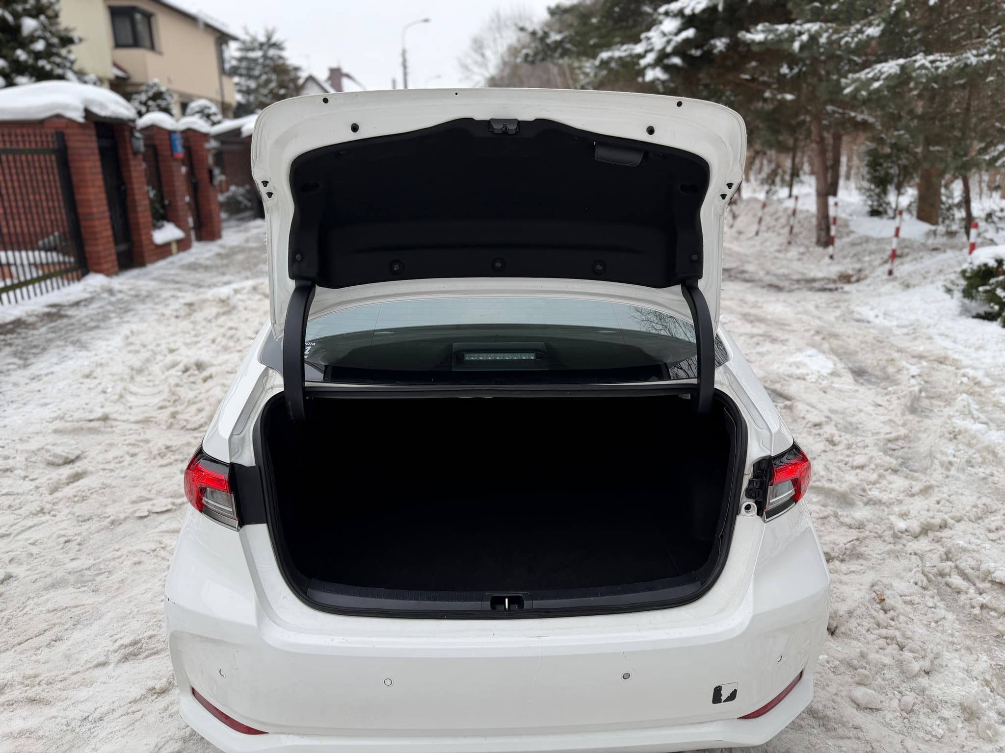 Toyota Corolla WE7Y079 14/18