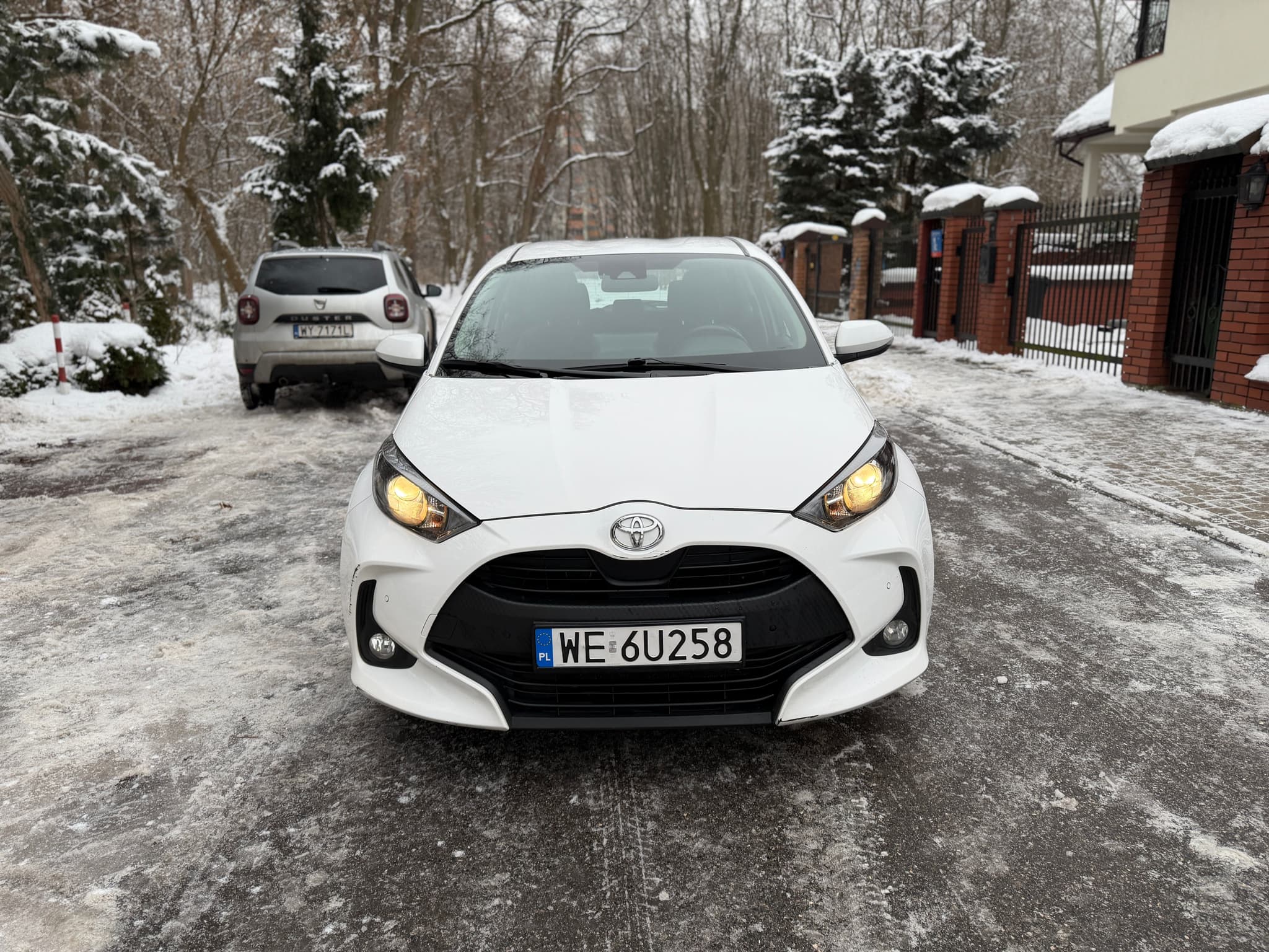 Toyota Yaris WE6U258 2/16