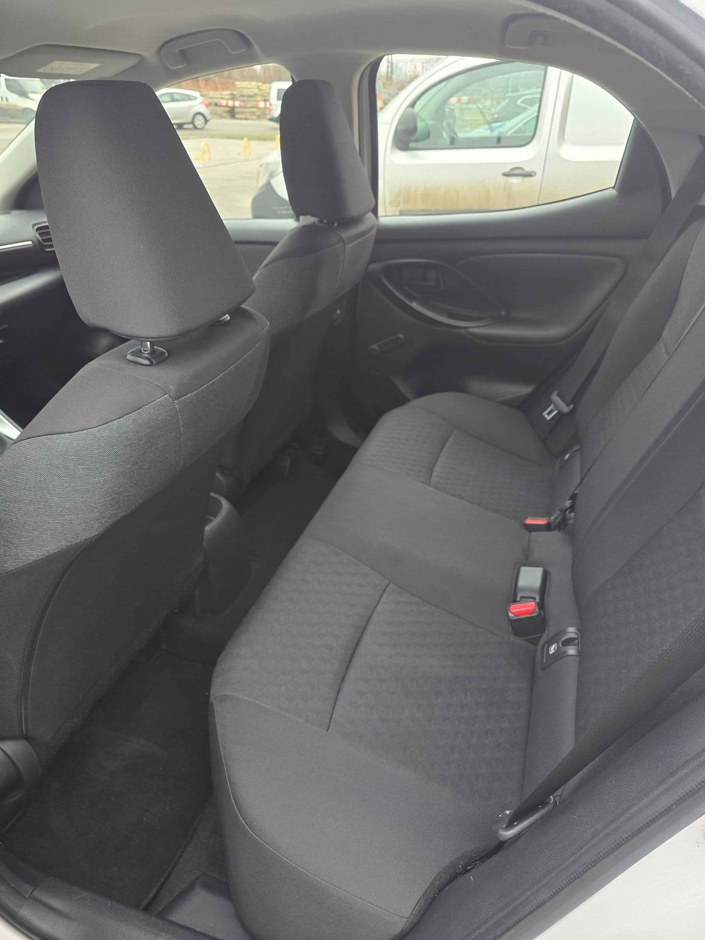 Toyota Yaris WE6U254 14/18