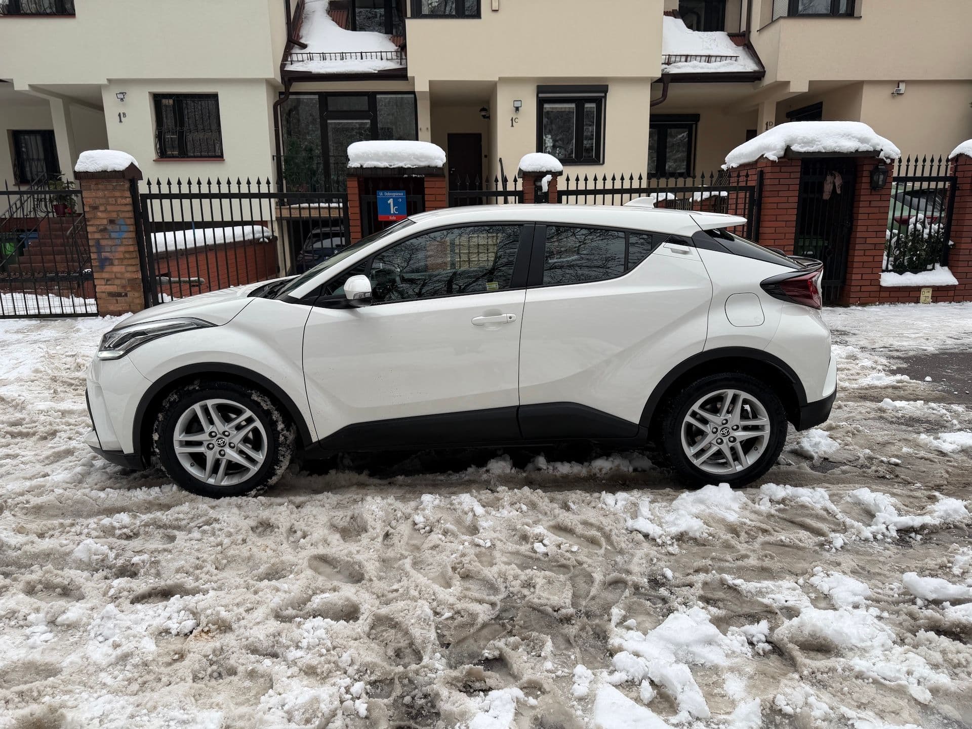 Toyota C-HR WE6E428 6/18