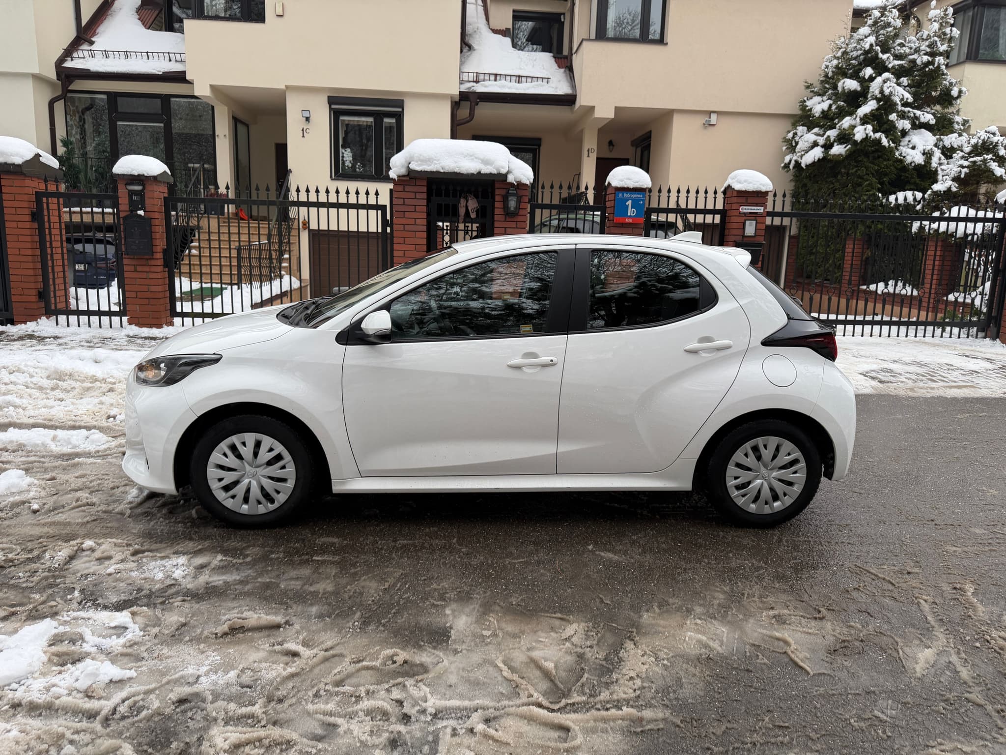 Toyota Yaris WE6W020 3/18