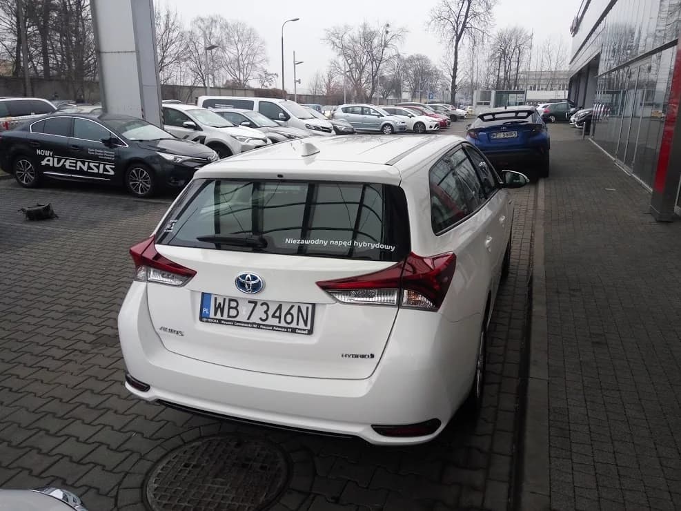 Toyota AURIS 3/5