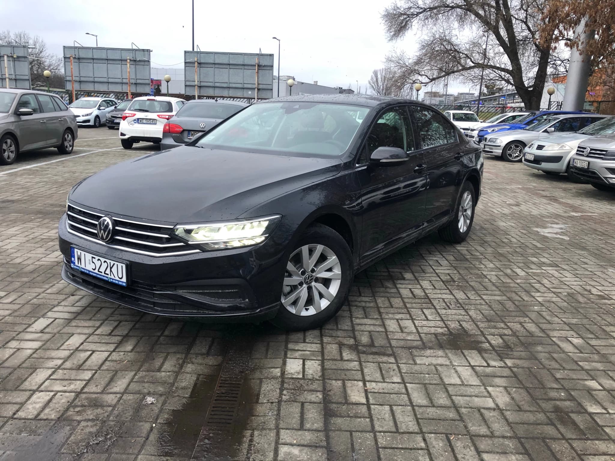 Volkswagen PASSAT SEDAN 1/3