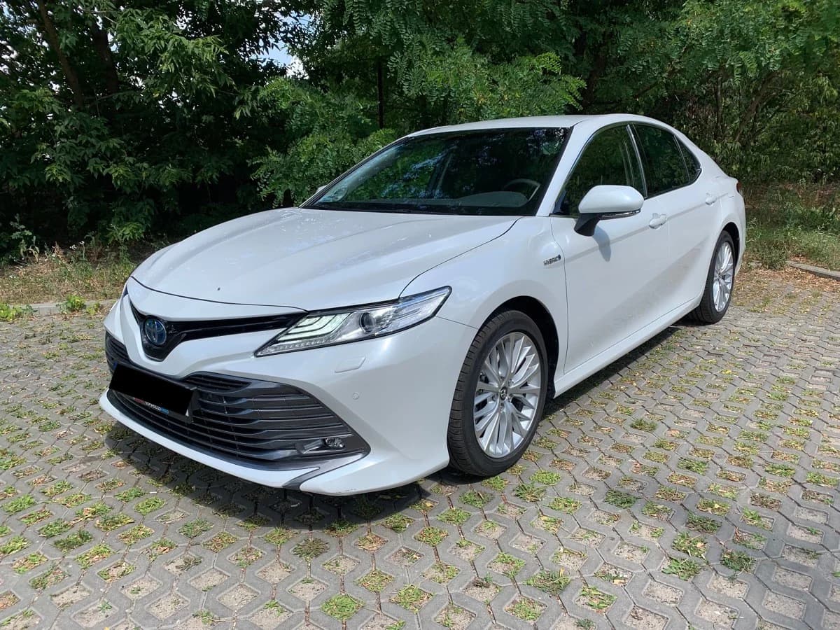 Toyota CAMRY 1/6