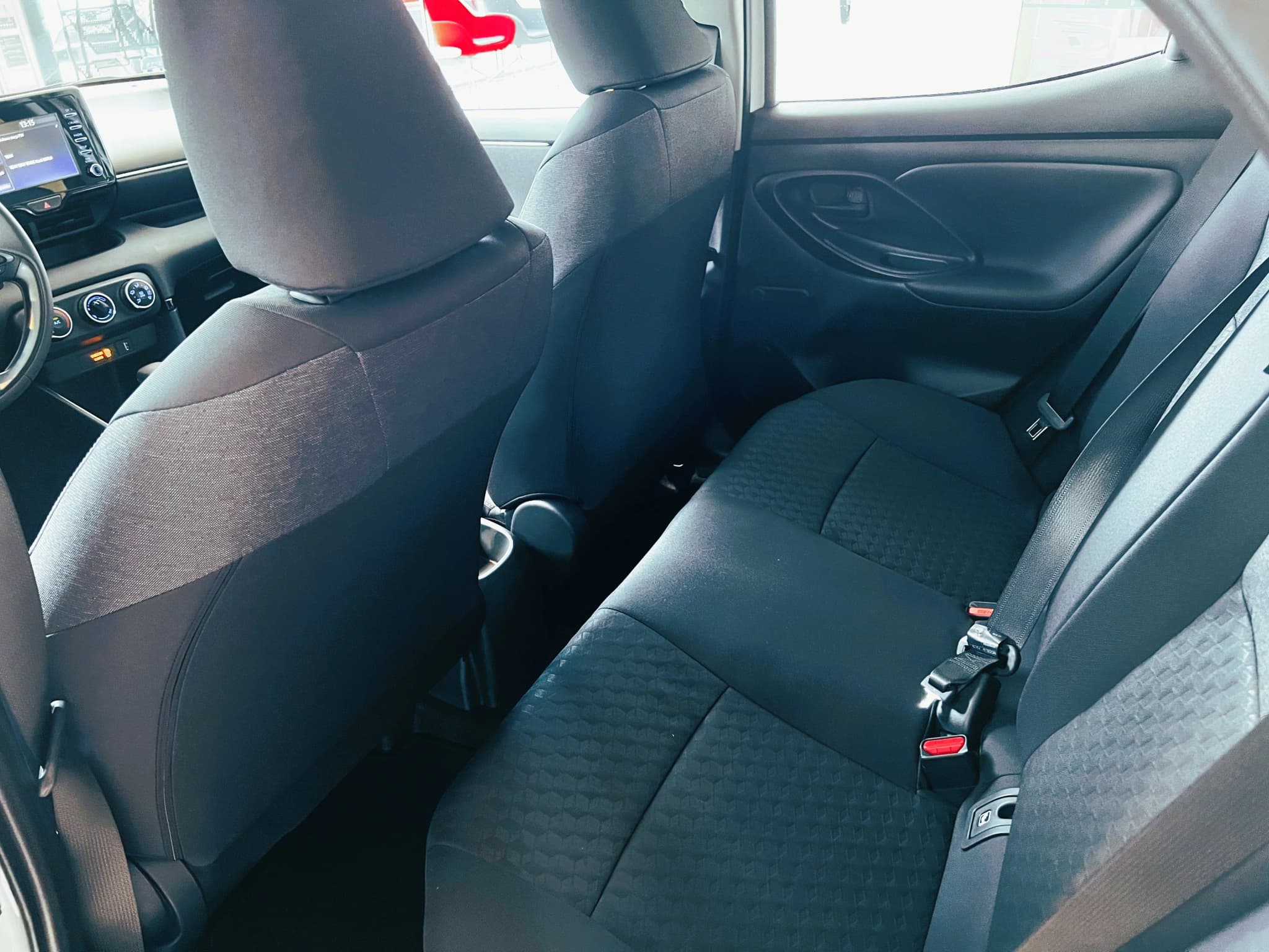 Toyota YARIS 5/7