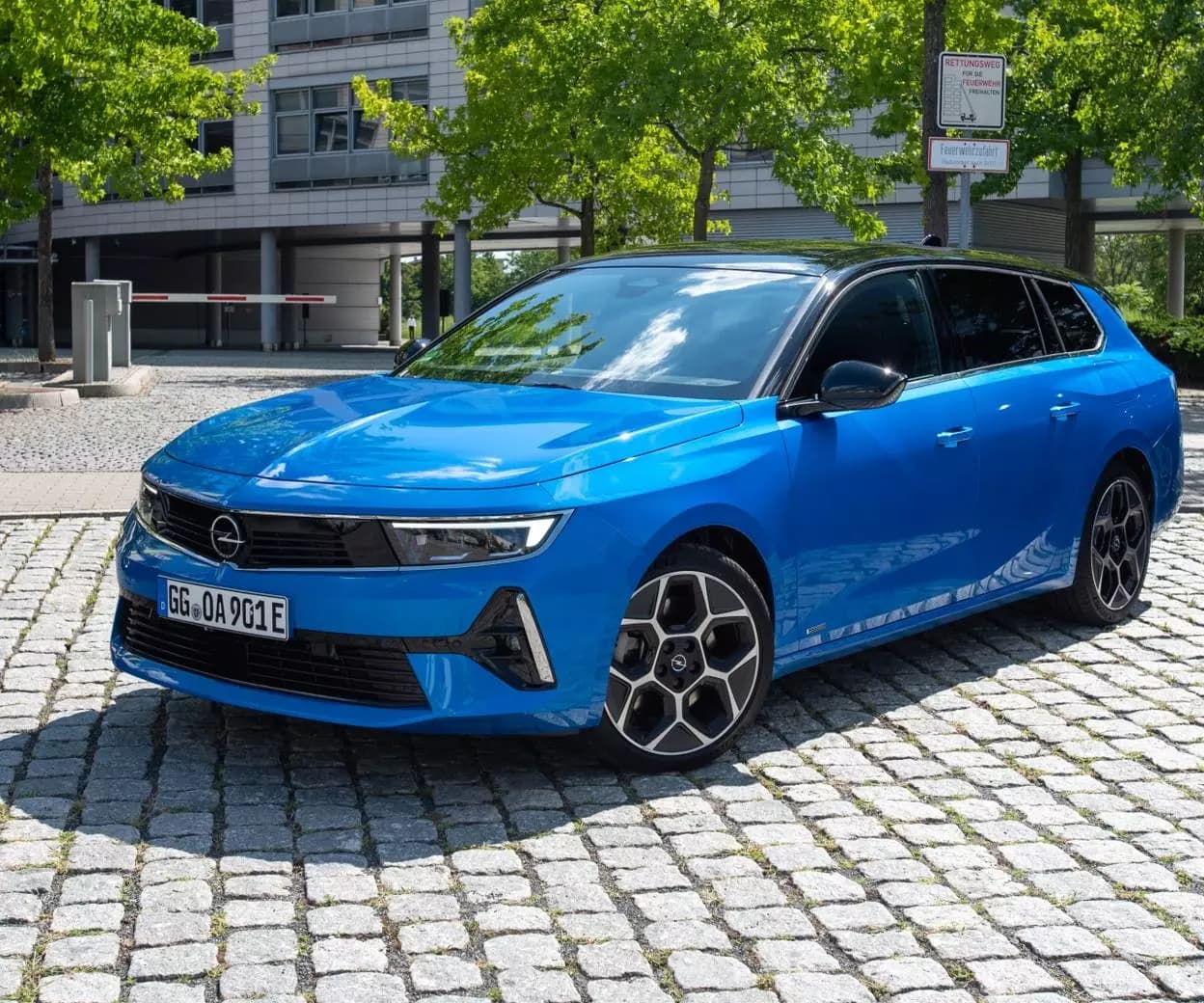 Opel ASTRA 1/8