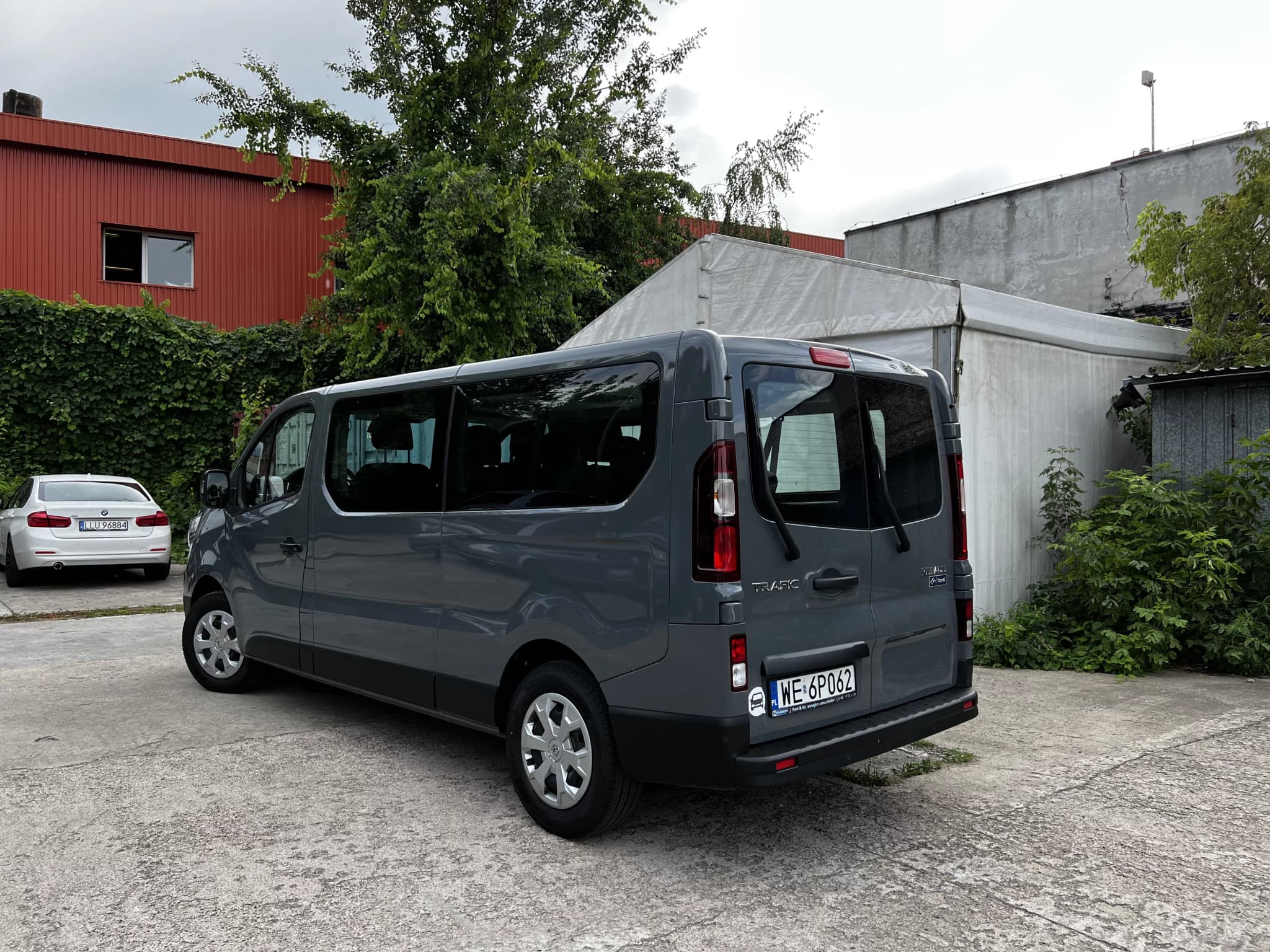 Renault TRAFIC 3/8