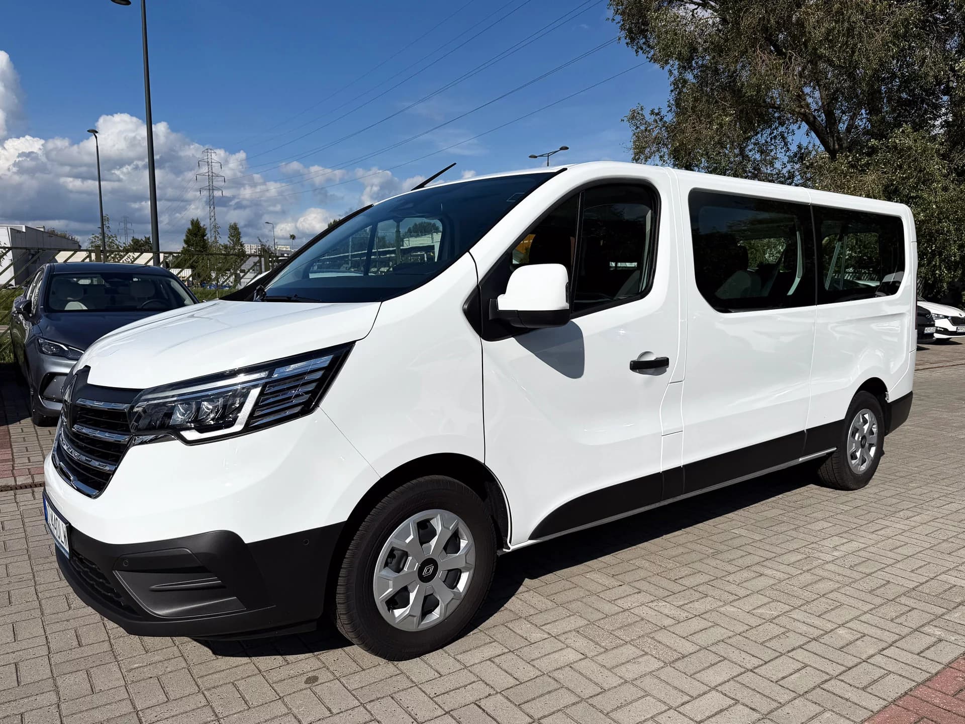 Renault TRAFIC 3/8