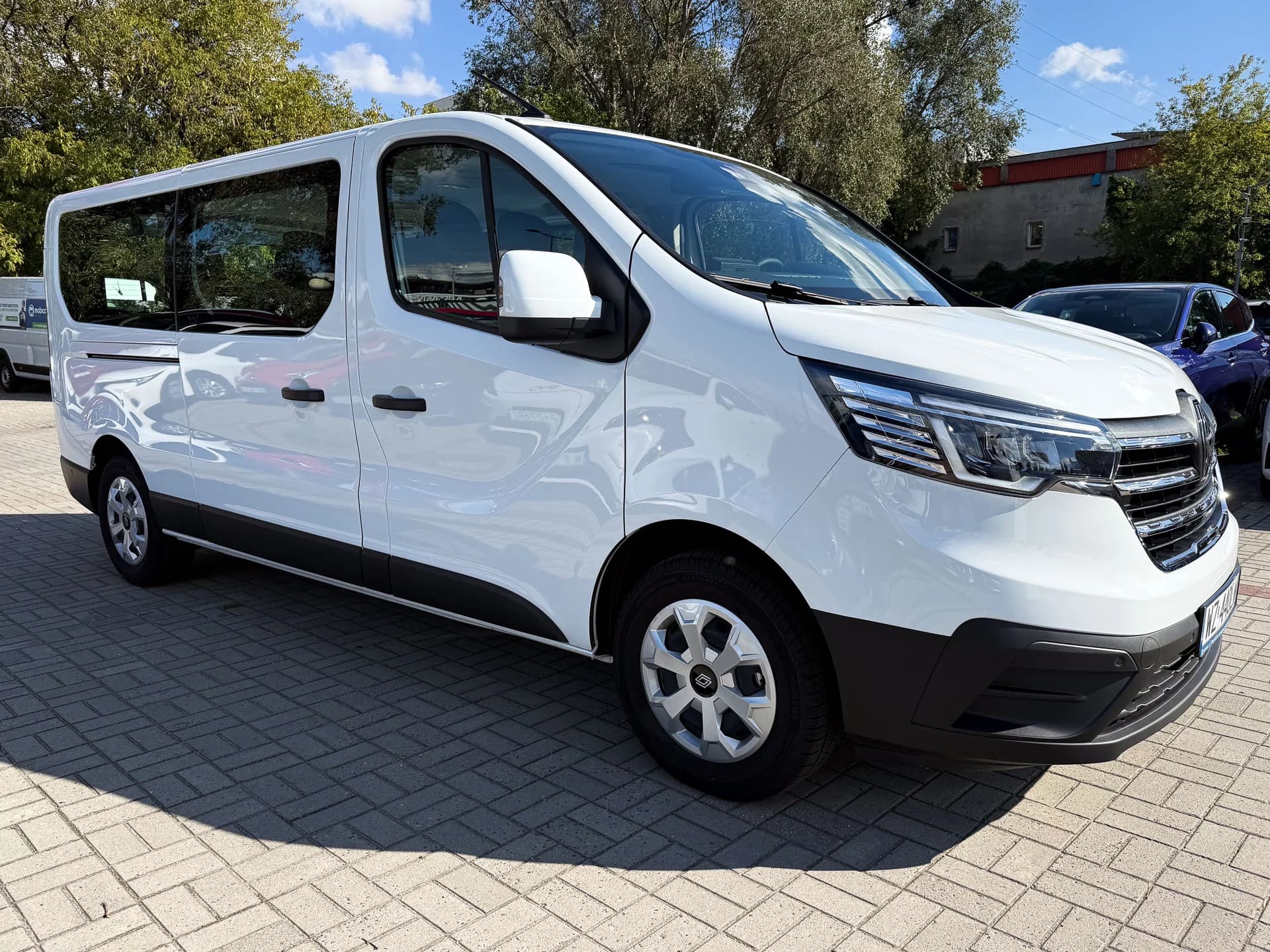 Renault TRAFIC 5/8
